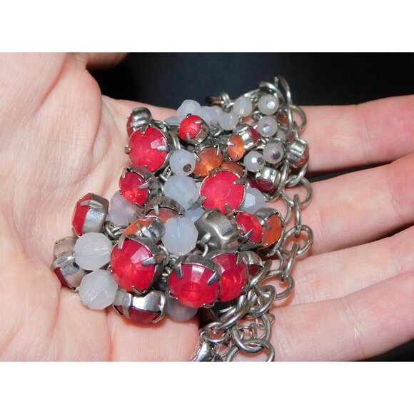 Retro Red And White Gemmed Cluster Necklace - Picture 2 of 3
